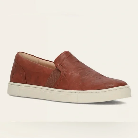 Frye | Shoes | Frye Dylan Slipon Shoes W Predistressed Sole  display picture 2